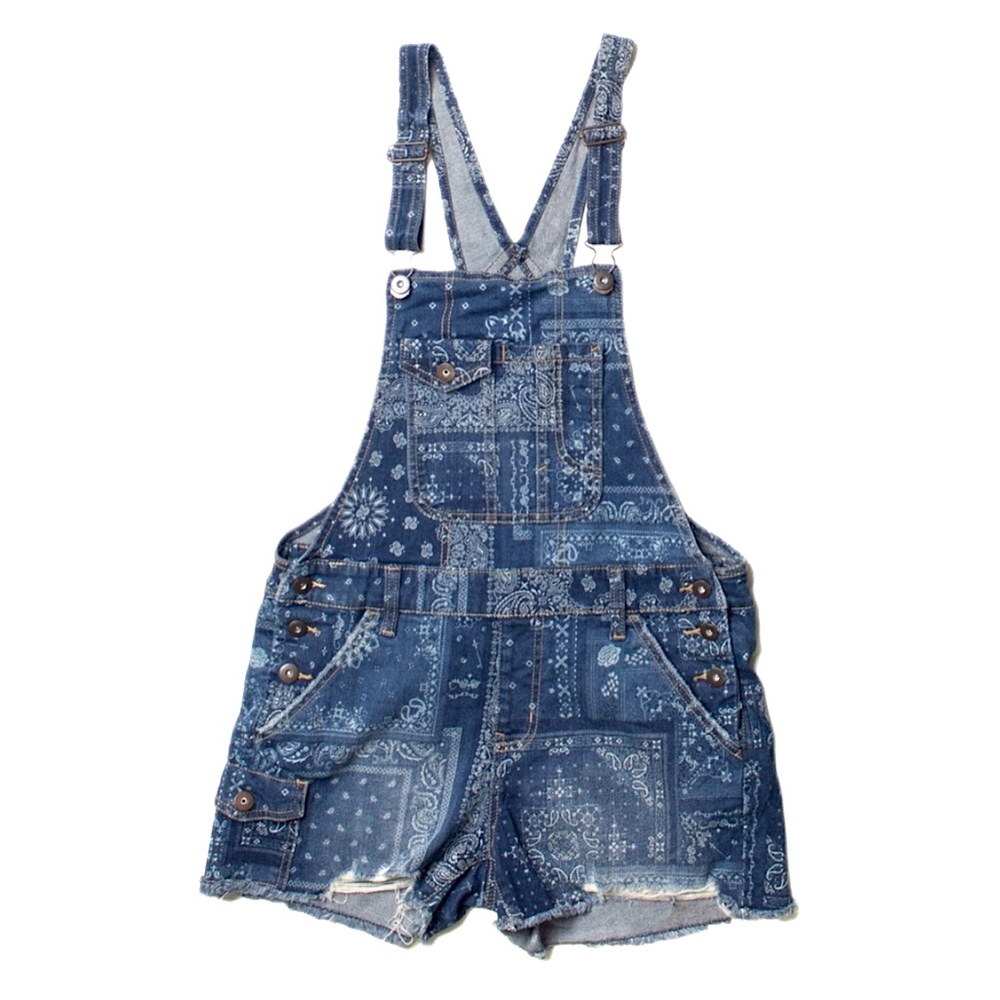 bandanna print overall shorts | medium blue wash | paisley printed denim